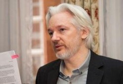 阿桑奇最新爆料图片,揭秘国际政坛惊天秘密